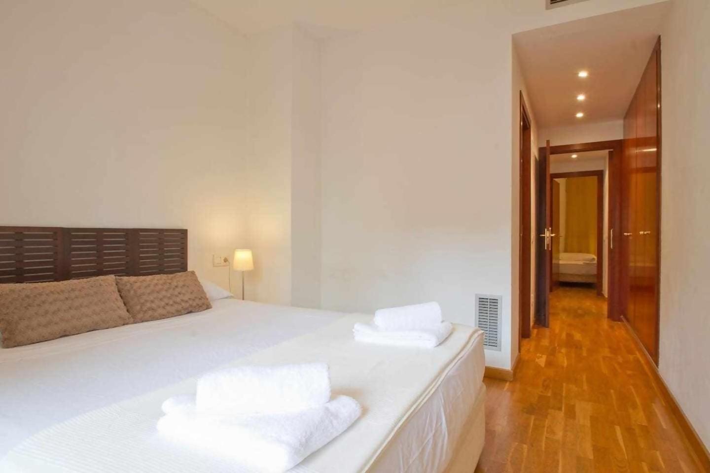 Comfortable 4 Rooms 2Bath W Balcony Barcelona Kültér fotó