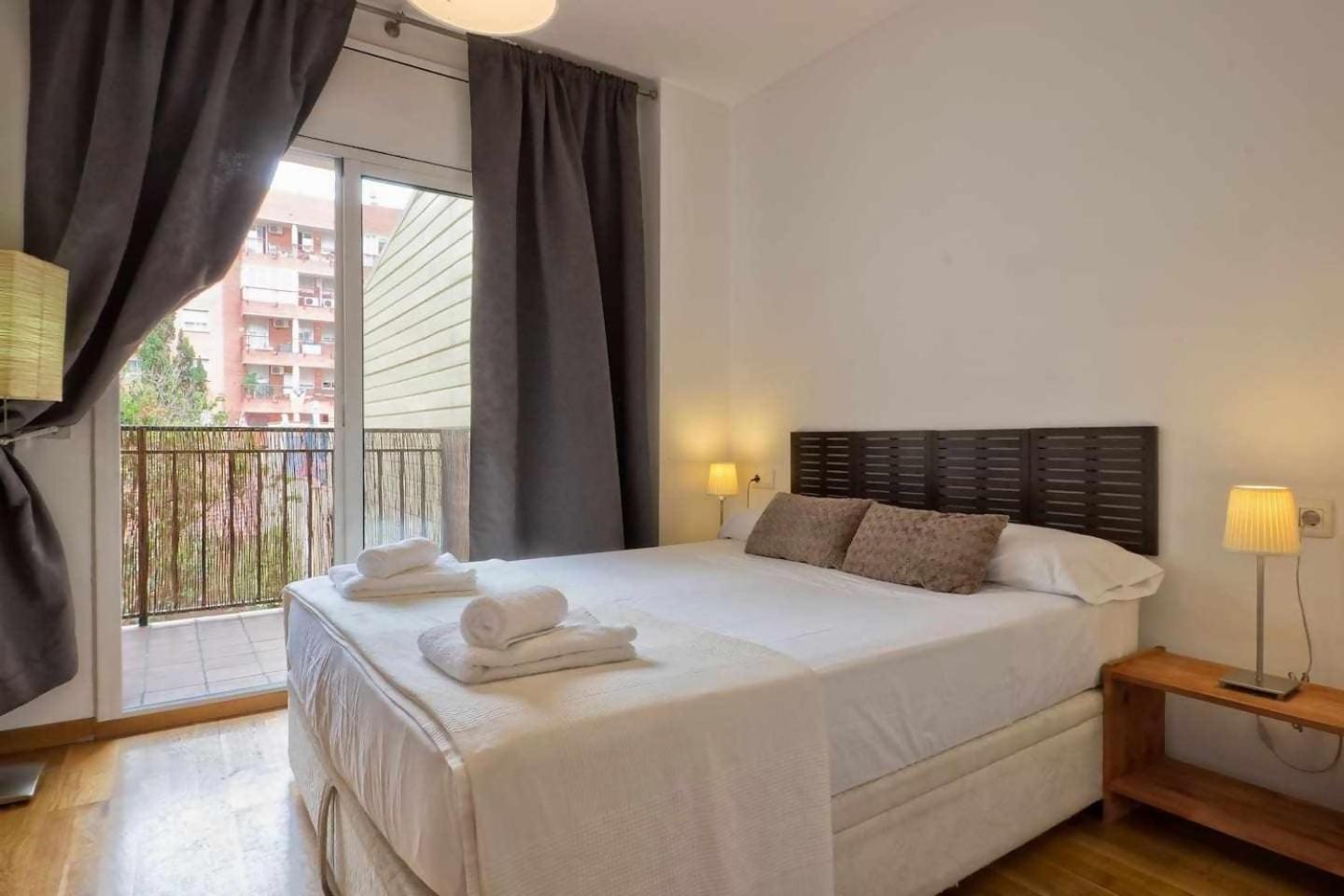 Comfortable 4 Rooms 2Bath W Balcony Barcelona Kültér fotó