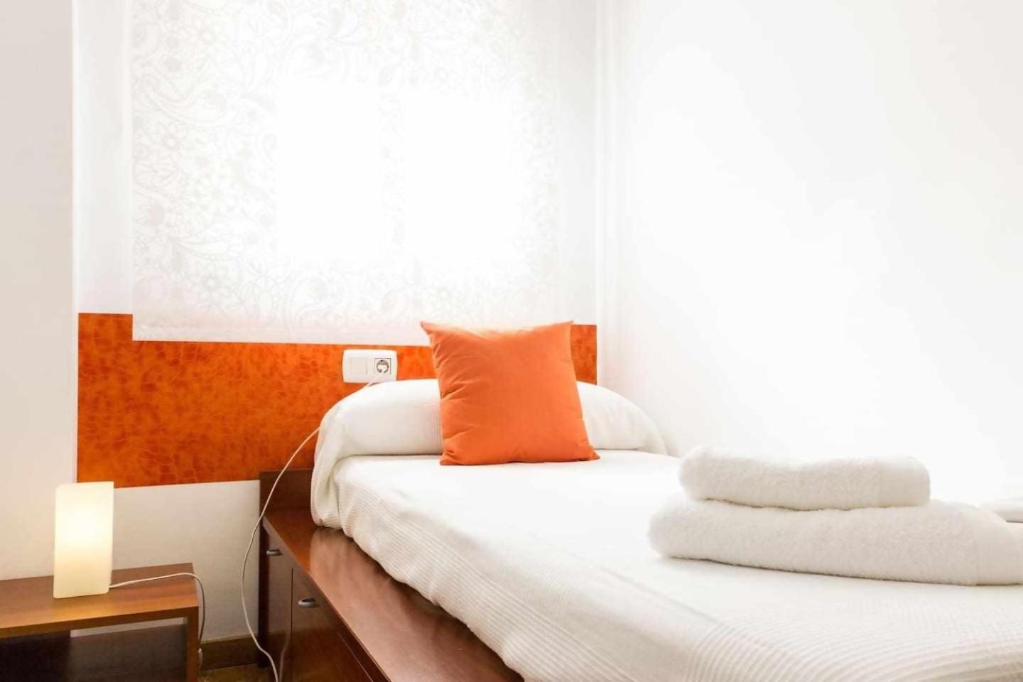 Comfortable 4 Rooms 2Bath W Balcony Barcelona Kültér fotó