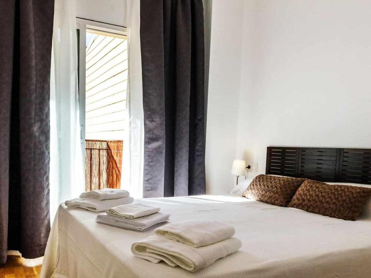 Comfortable 4 Rooms 2Bath W Balcony Barcelona Kültér fotó
