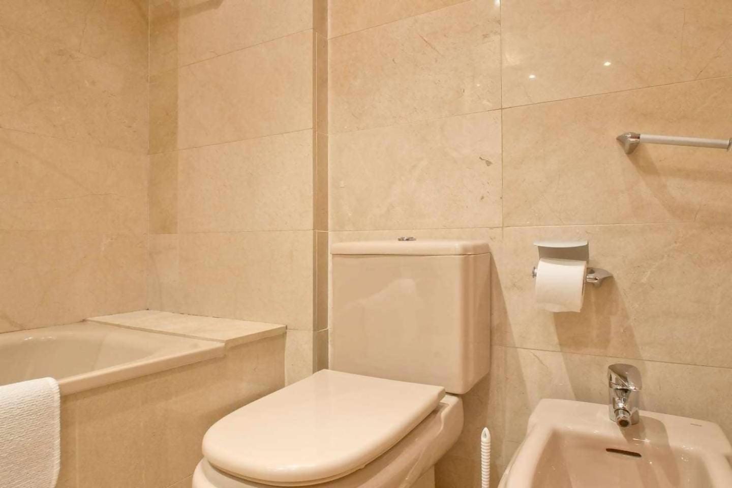 Comfortable 4 Rooms 2Bath W Balcony Barcelona Kültér fotó